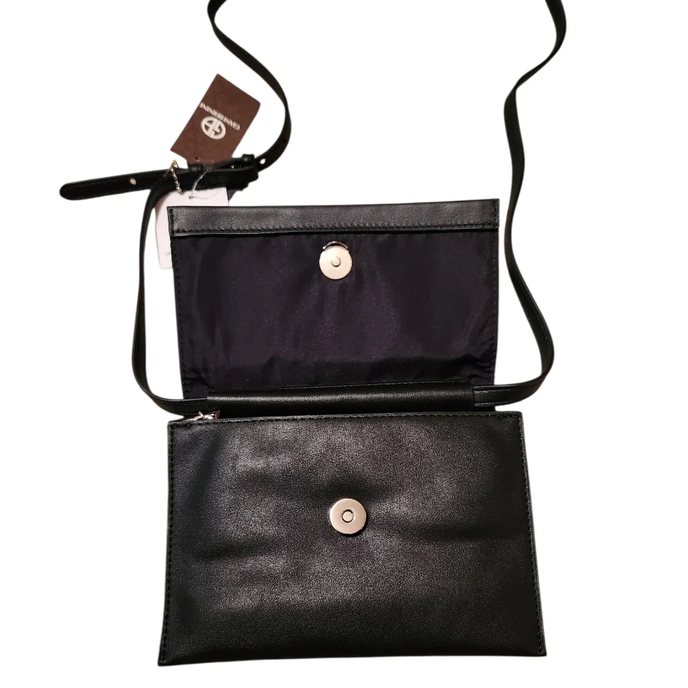 Women’s Giani Bernini Black Nappa Flap Crossbody Purse Bag